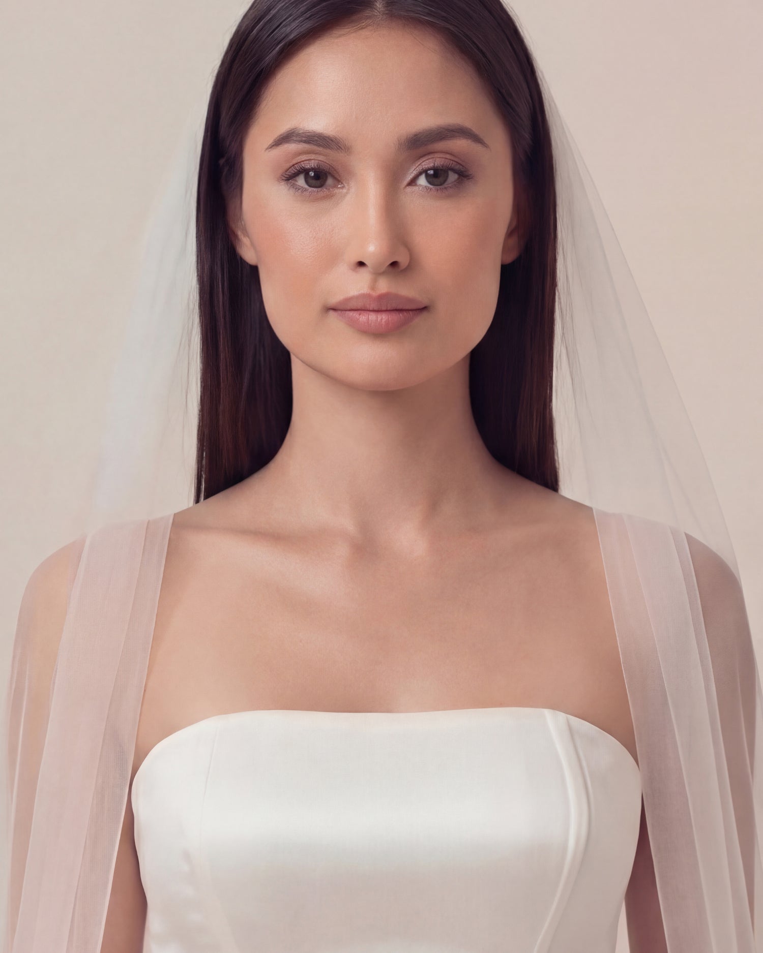 Long Veil | Floor Length Single Tiered Tulle Veil
