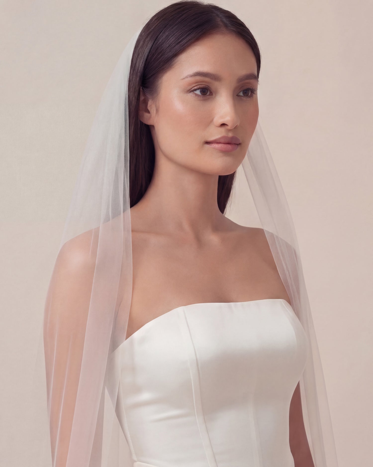 Long Veil | Floor Length Single Tiered Tulle Veil