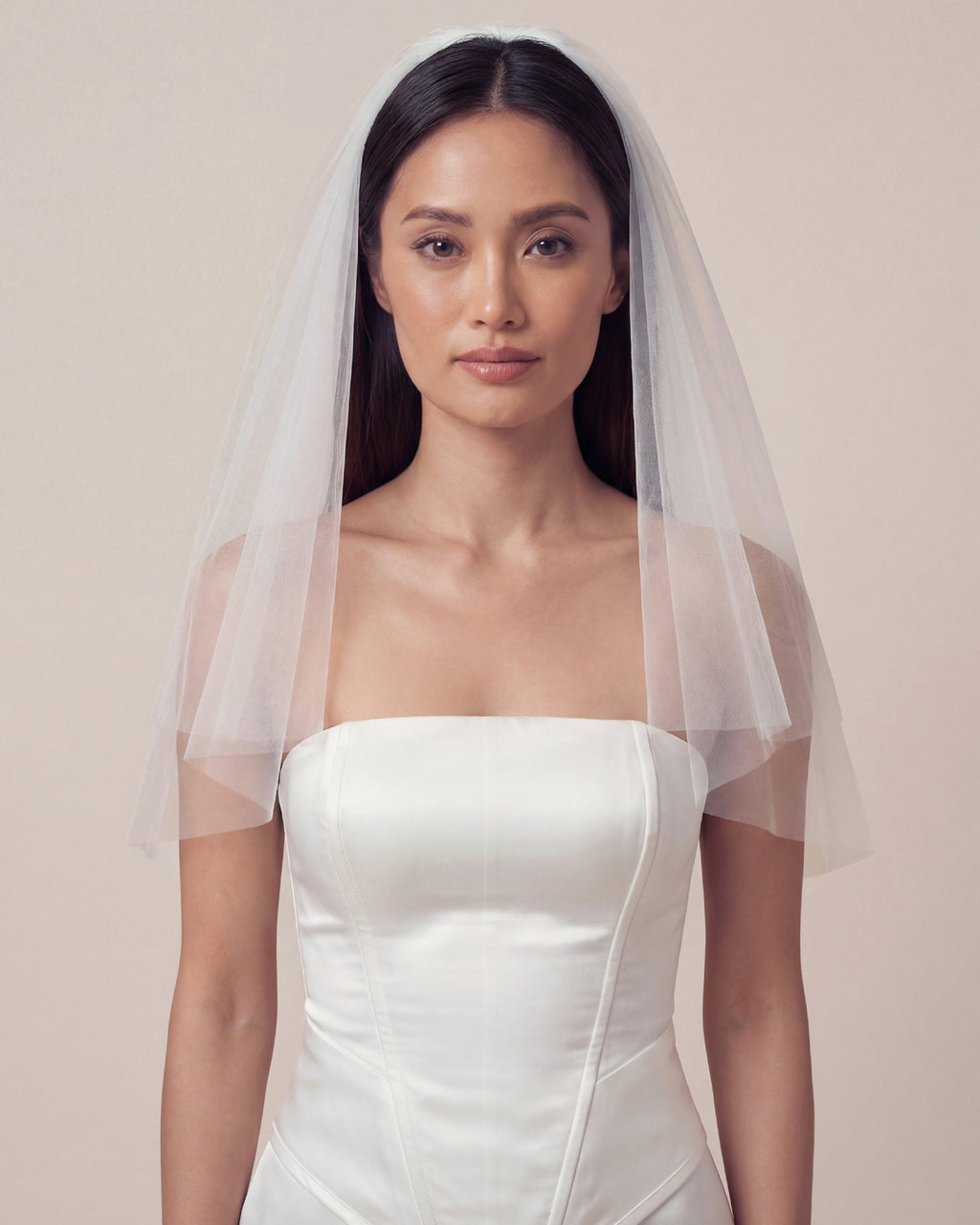 Mini Veil | Two Tiered Voluminous Tulle Veil